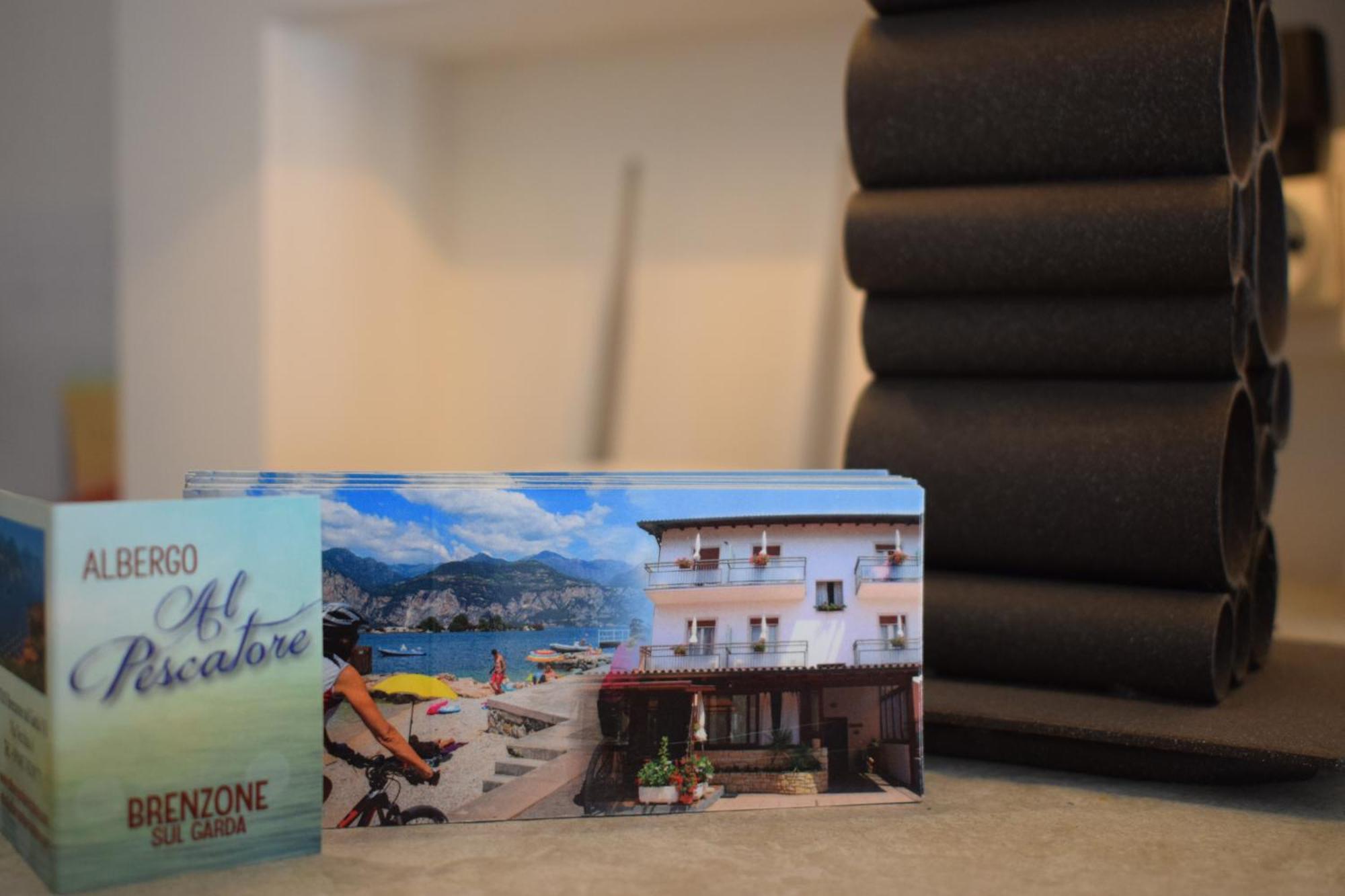 Albergo Al Pescatore Brenzone sul Garda Exterior photo