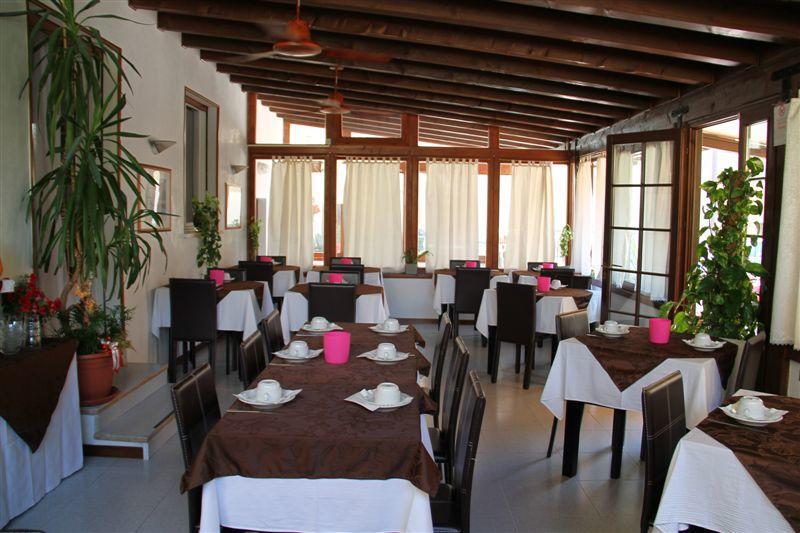 Albergo Al Pescatore Brenzone sul Garda Exterior photo